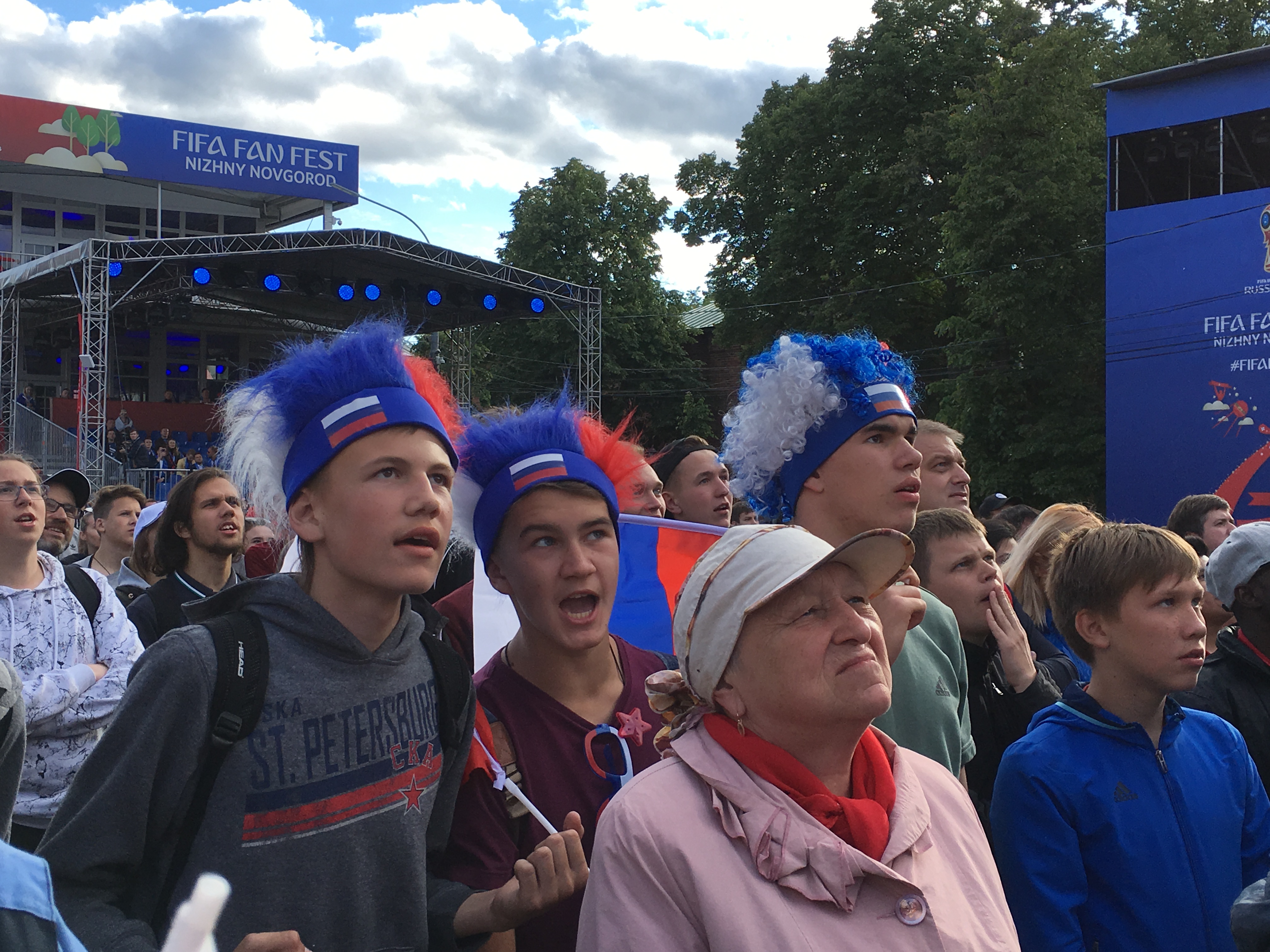 Более 26 тысяч человек побывали на открытии Фестиваля болельщиков FIFA в Нижнем Новгороде (ФОТО, ВИДЕО) - фото 2