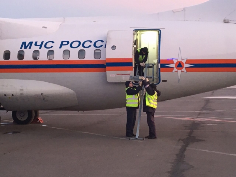 Двух детей с тяжелыми ожогами доставили спецбортом МЧС в Нижний Новгород (ФОТО) - фото 2