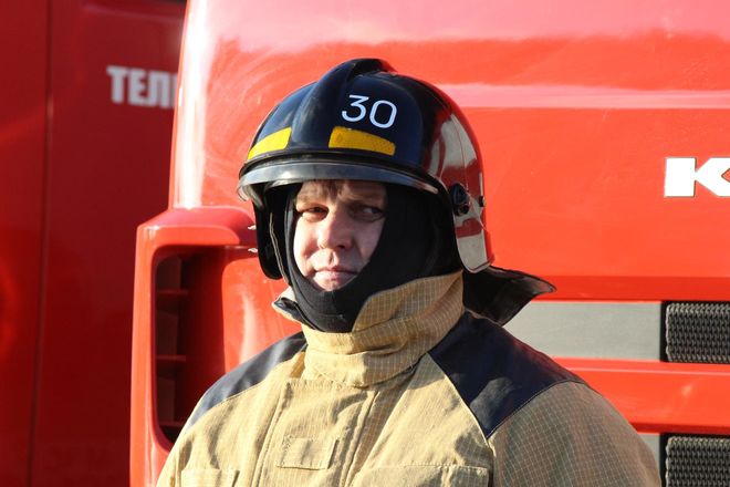 Новая техника поступила на службу нижегородским пожарным (ФОТО) - фото 23
