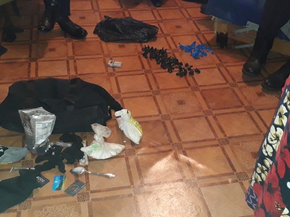 Более 200 свертков с героином обнаружено у сбытчика в Автозаводском районе  - фото 4