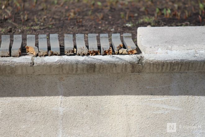 Трещит по швам: как выглядит центр Нижнего Новгорода после аномальной зимы — фоторепортаж - фото 31