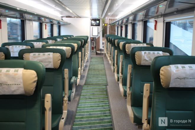 Двухэтажный, стильный, современный: как выглядит новый поезд &laquo;Буревестник&raquo; &mdash; фоторепортаж &laquo;В городе N&raquo; - фото 38