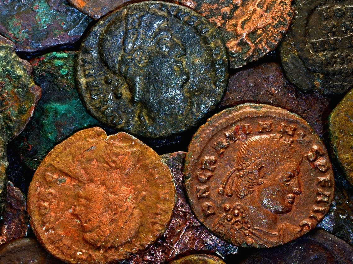 Астраханец продавал поддельные антикварные монеты жителям Арзамаса - фото 1