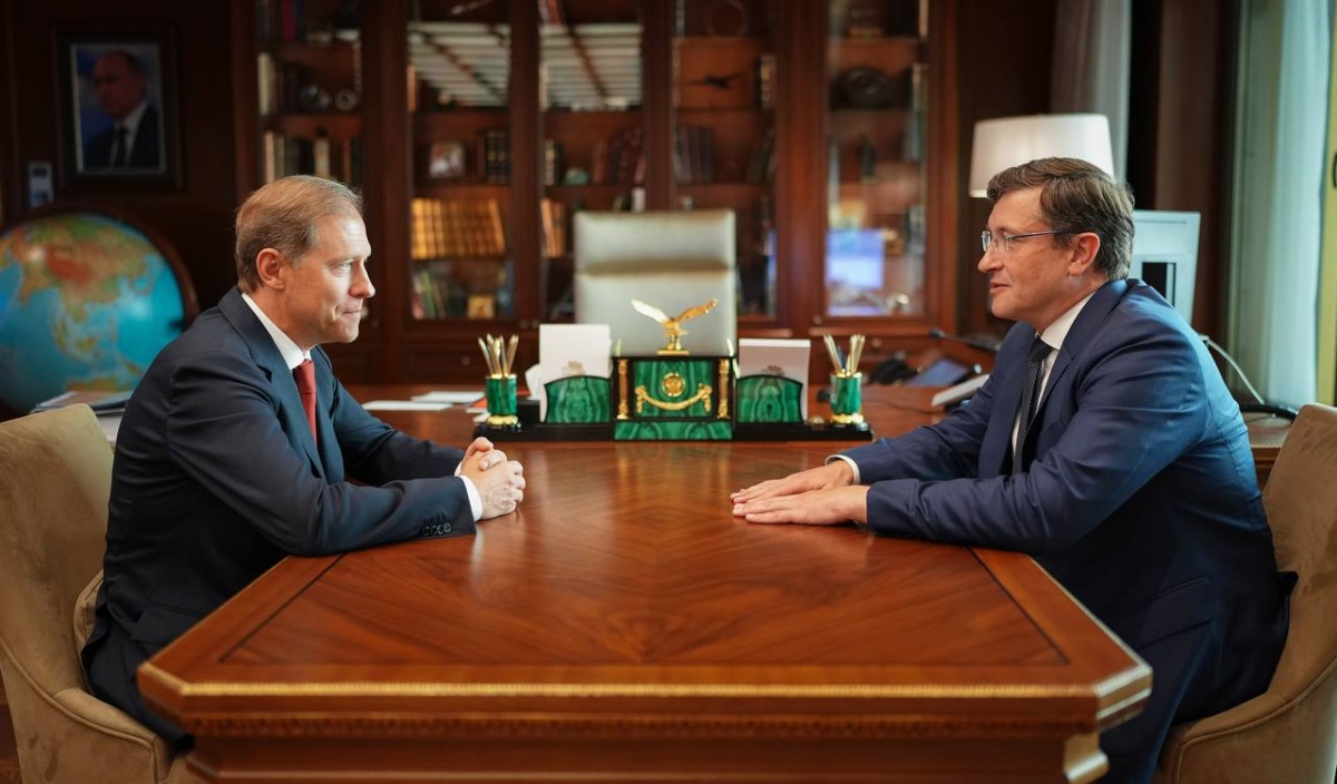 Никитин обсудил с Мантуровым развитие нижегородской промышленности  - фото 1