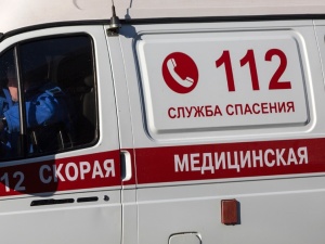 Автомобиль врезался в столб и опрокинулся в Ворсме