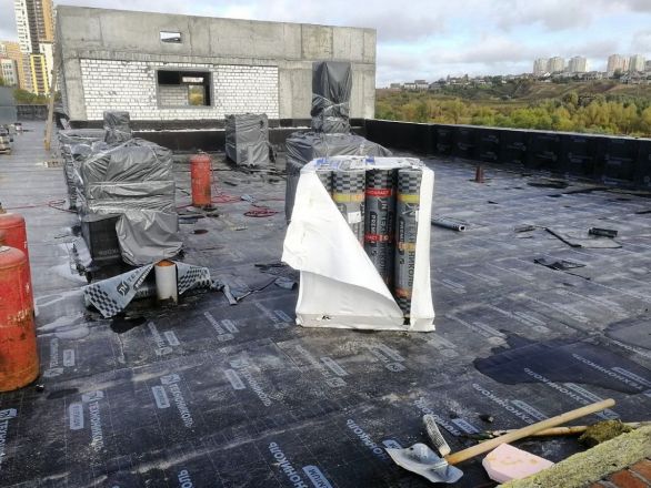 Нижегородцам показали, как идет строительство нового корпуса поликлиники № 30 - фото 3