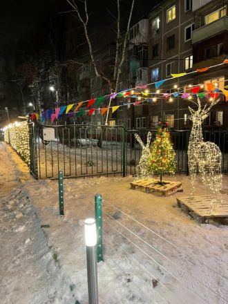 Нижегородцы сами украсили свой двор на Южном шоссе - фото 4