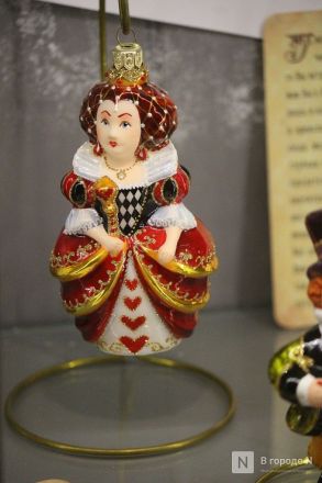 Волшебство из стекла: фоторепортаж с фабрики елочных игрушек в Нижнем Новгороде - фото 37