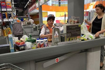 Требования кассира на кассе, которые являются незаконными