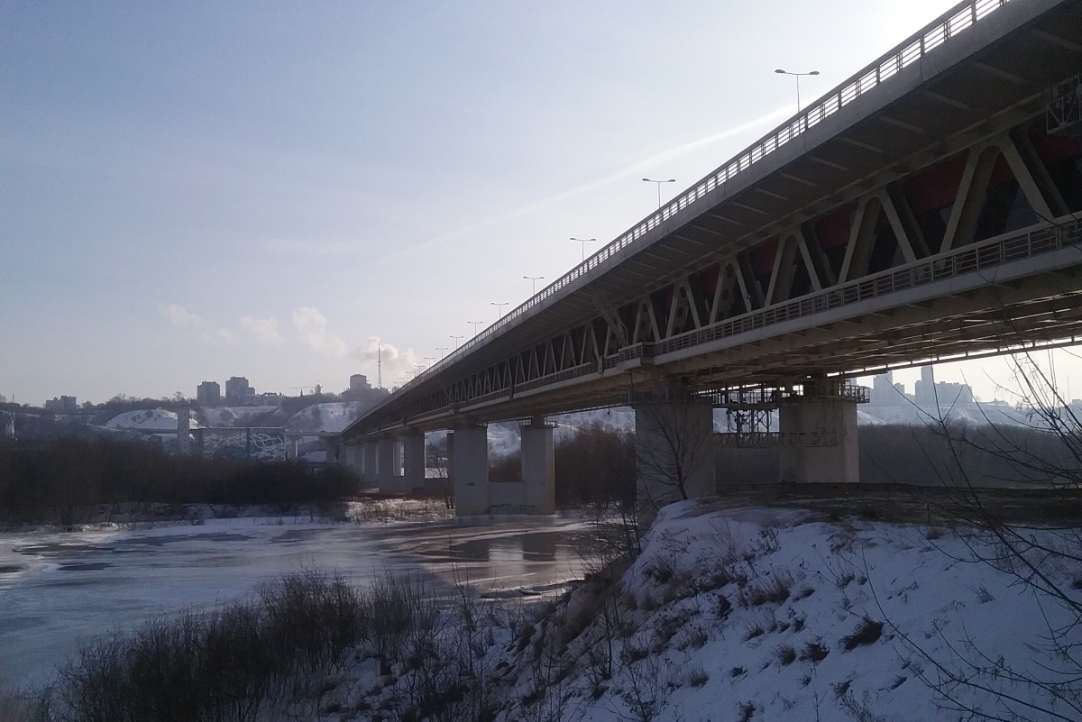 Дептран: разрушение опор метромоста в Нижнем Новгороде вызвано морозами - фото 1