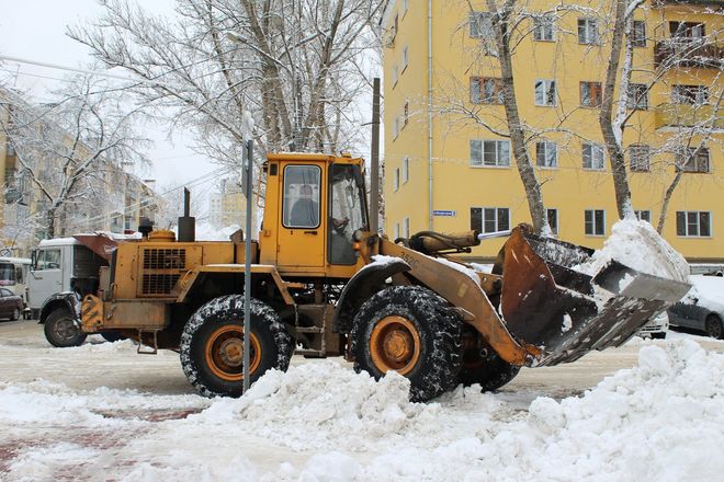 Владимир Панов остался недоволен уборкой снега в Канавинском районе - фото 26