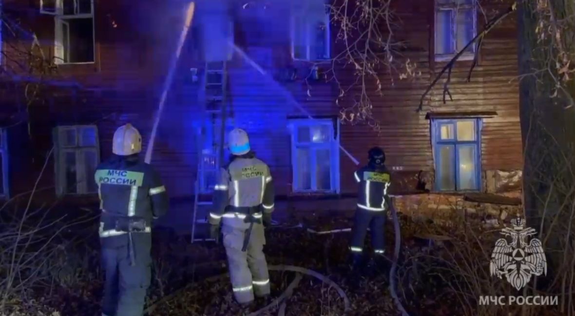 Крупный пожар потушили в Нижнем Новгороде - фото 1