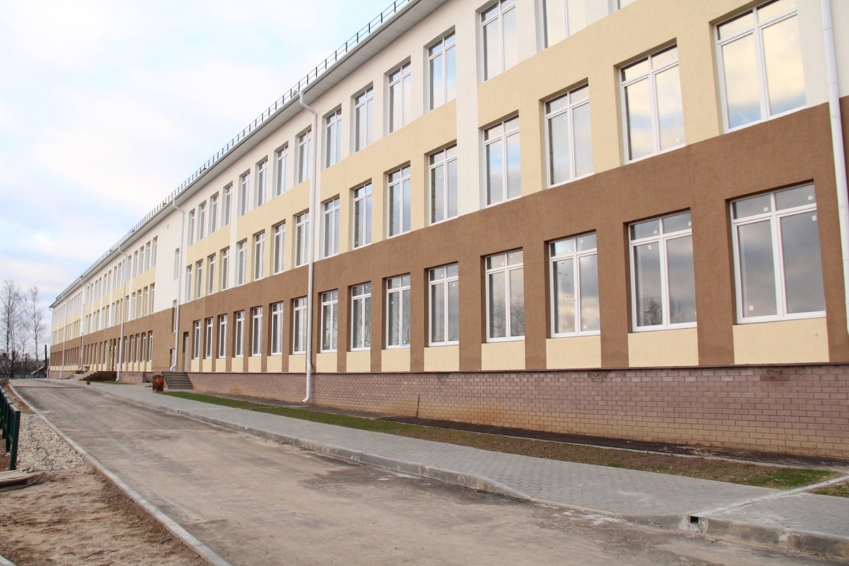 Строительство средней школы на 600 мест в поселке Ветлужский завершится в 2022 году - фото 1