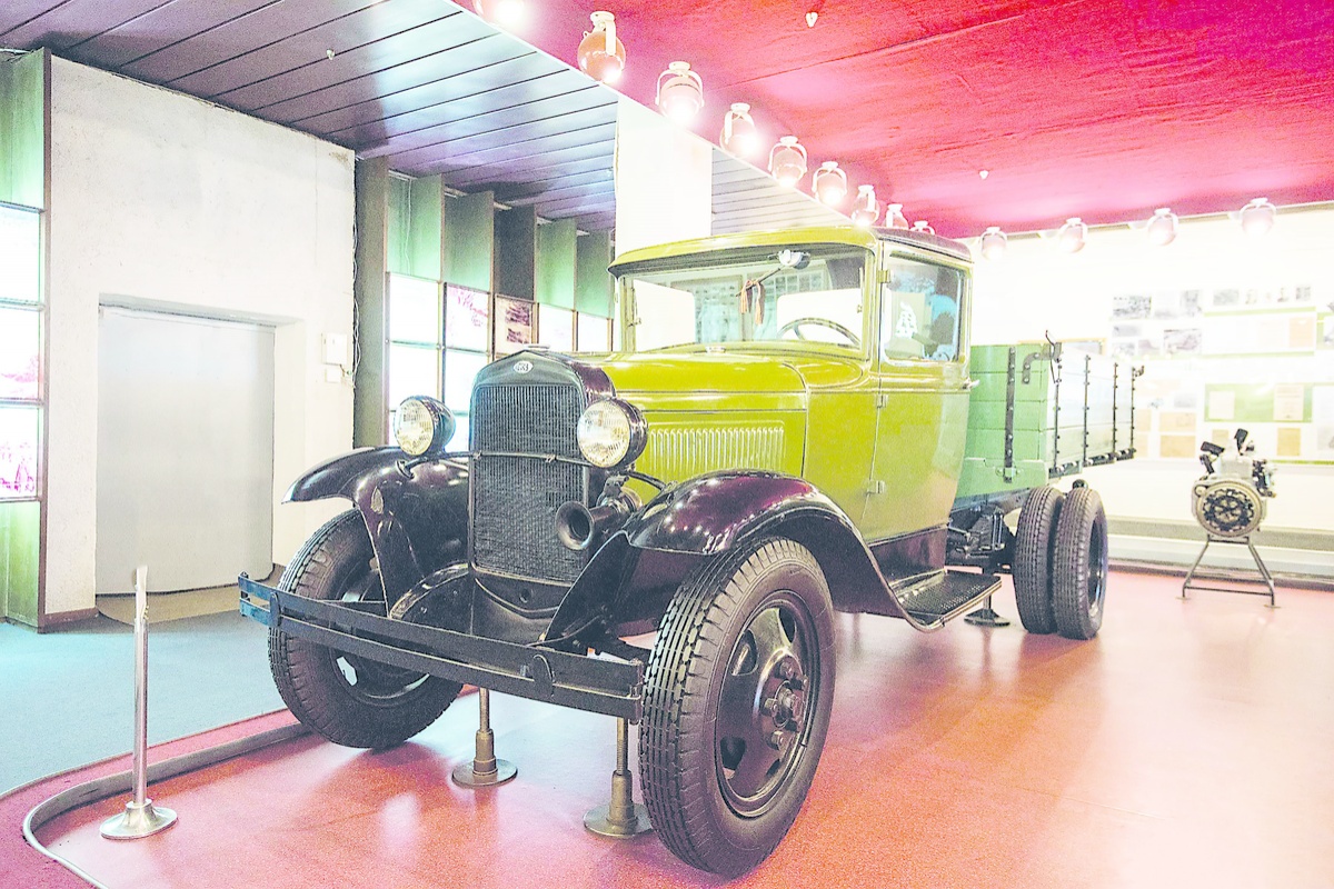Количество выставочных моделей увеличится в музее Горьковского автозавода после реконструкции