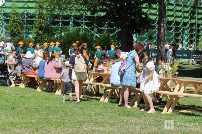 Масштабный гастрофест и концерты: как прошел День России в Нижнем Новгороде &mdash; фоторепортаж - фото 198