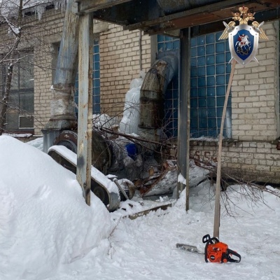 56-летний нижегородец погиб из-за падения ледяной глыбы с крыши - фото 1