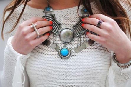 3 модных аксессуара, которые помогут вам выглядеть дорого