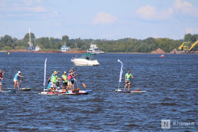 75 яхт и более 500 сапов вышли на Волгу в Нижнем Новгороде в День города - фото 101