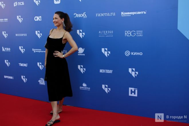 Знаменитости здесь: фоторепортаж с открытия &laquo;Горький fest&raquo; в Нижнем Новгороде - фото 108