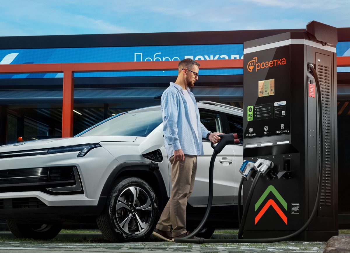 &laquo;Газпром нефть&raquo; видит потенциал для развития сети зарядных станций в Европейской части страны и на Урале - фото 1
