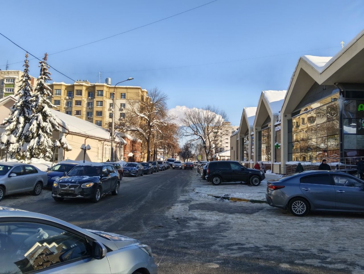 Подросток пострадал под колесами иномарки в Нижнем Новгороде - фото 1