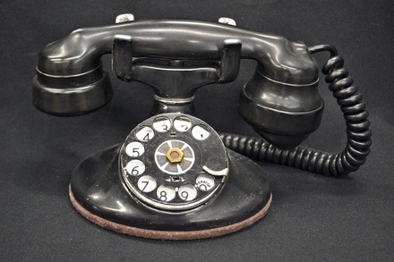 Почему на телефонных аппаратах во времена СССР были не только цифры, но и буквы